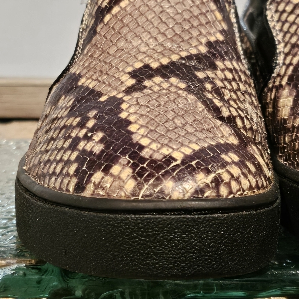 Micheal Kors Snakeskin Effect Slip On Sneakers Wmns Sz 6.5 - Picture 7 of 12